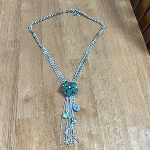 Simply Vera Vera Wang costume jewelry necklace.